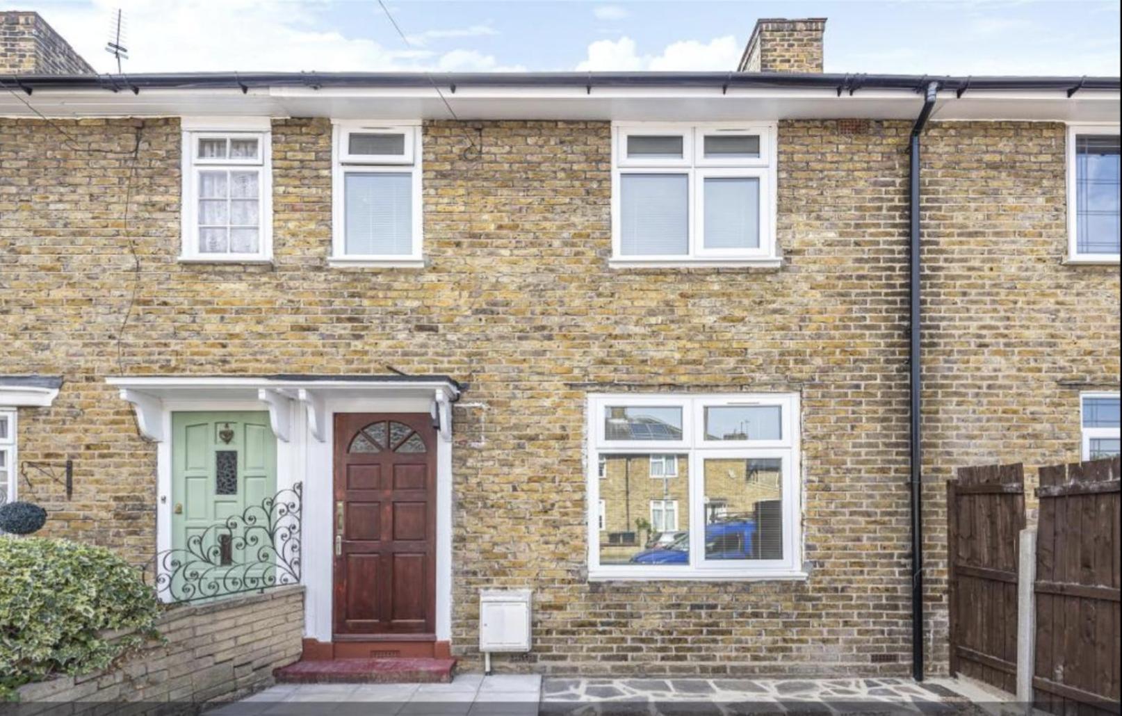 Fantastic 3-Bedroom House In London Morden  Exterior foto